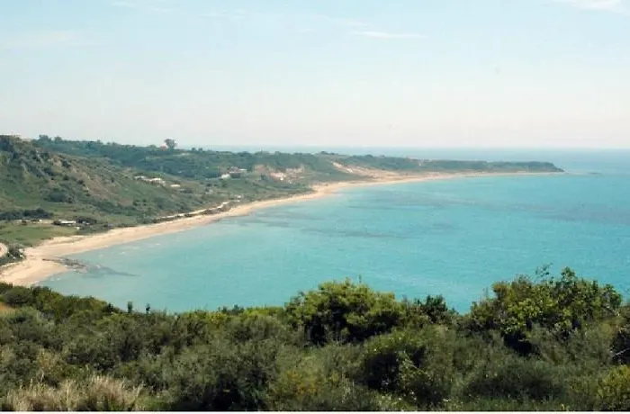 麦斯特拉里公寓